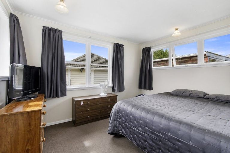 Photo of property in 15 Maher Street, Elderslea, Upper Hutt, 5018