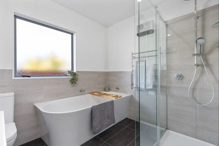 Photo of property in 708c Whitehead Road, Saint Leonards, Hastings, 4120