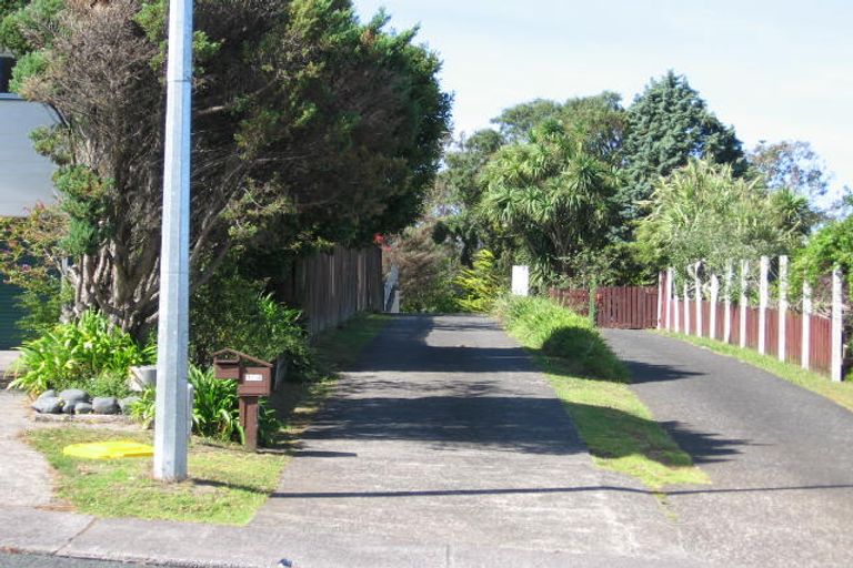 Photo of property in 104 Sycamore Drive, Sunnynook, Auckland, 0620