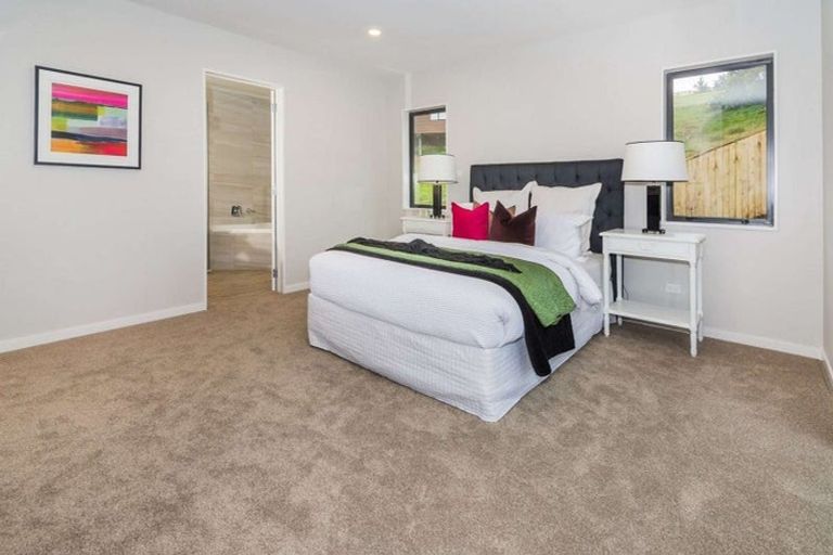 Photo of property in 120d Fairview Avenue, Fairview Heights, Auckland, 0632
