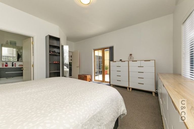 Photo of property in 31 Rosella Grove, Waimauku, 0812