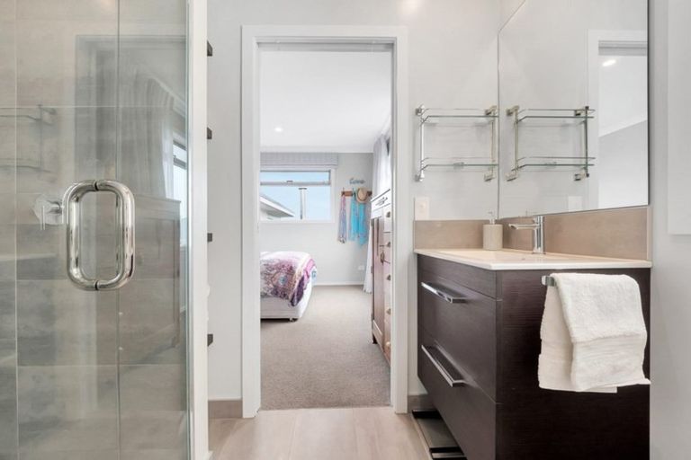 Photo of property in 43 Excelsa Place, Papamoa Beach, Papamoa, 3118