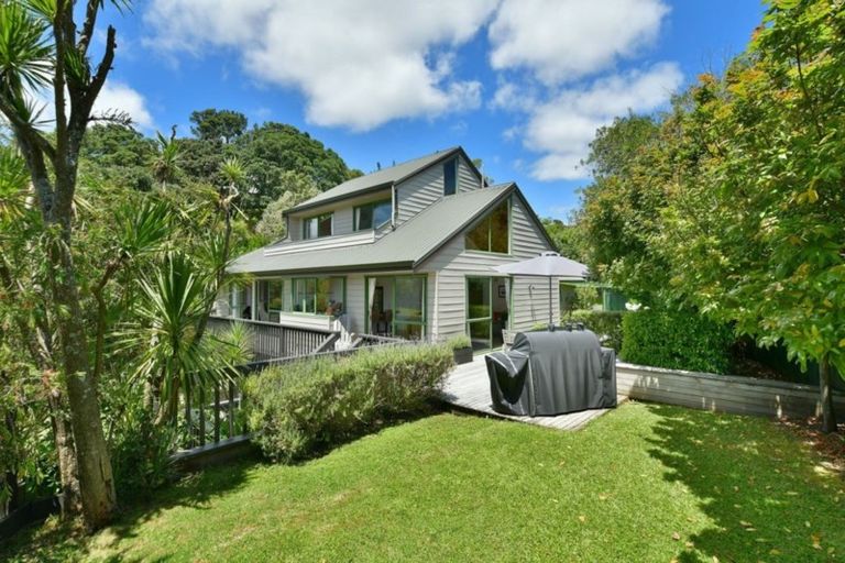 Photo of property in 18 Whale Cove, Stanmore Bay, Whangaparaoa, 0932