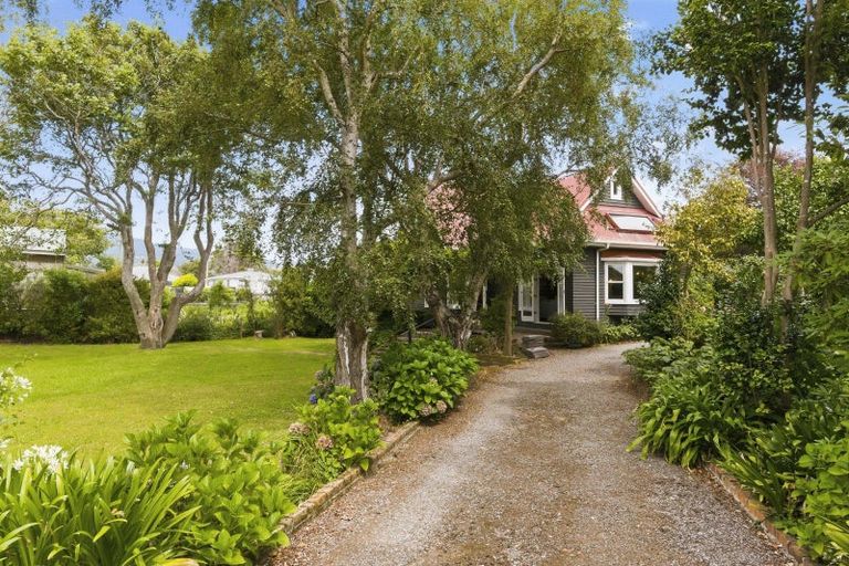 Photo of property in 3-5 Rewa Road, Raumati Beach, Paraparaumu, 5032