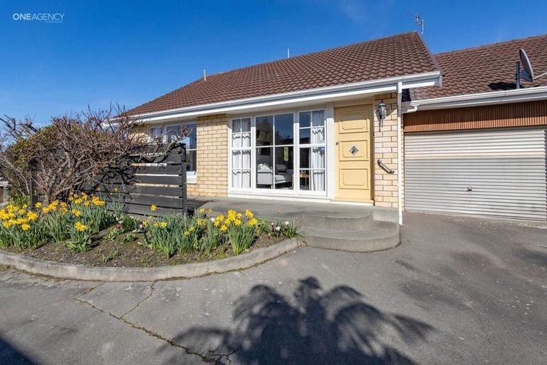 Photo of property in 87 Perry Street, Papanui, Christchurch, 8053