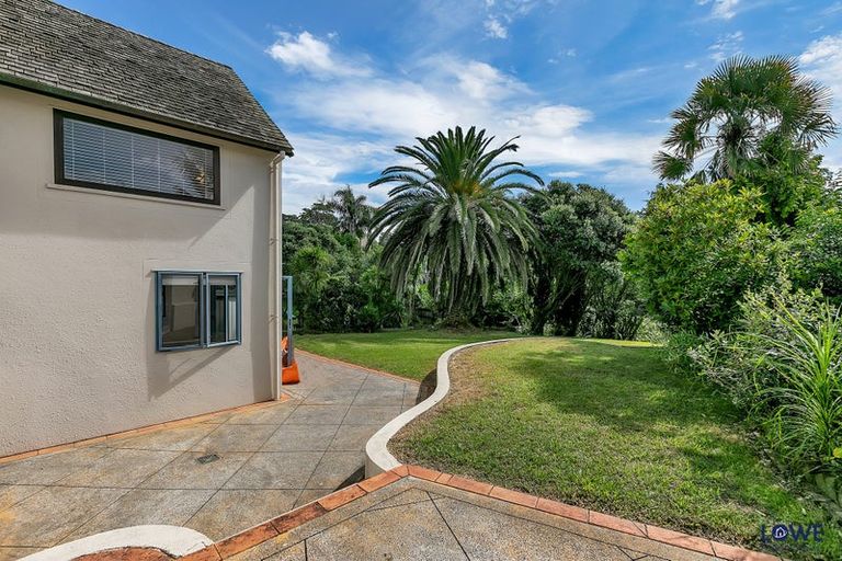 Photo of property in 480a Beach Road, Murrays Bay, Auckland, 0630