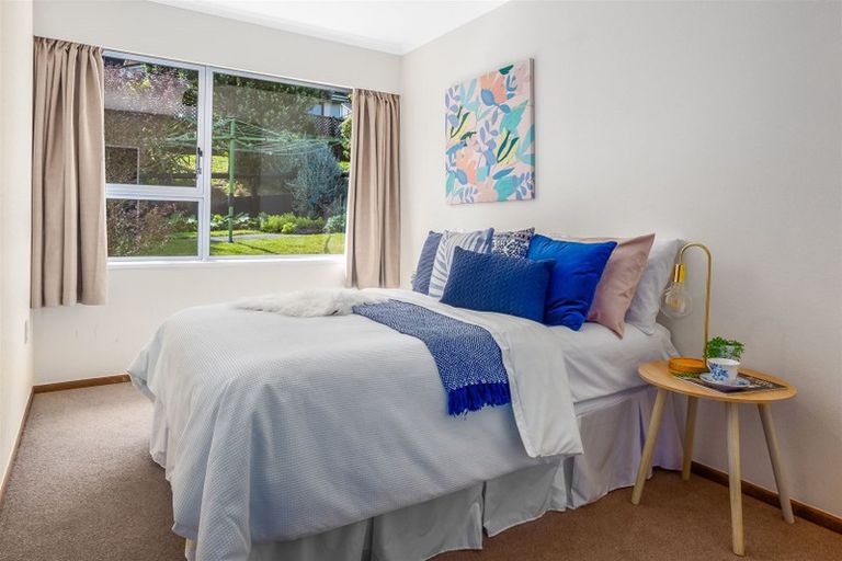 Photo of property in 10 Spicer Place, Tawa, Wellington, 5028