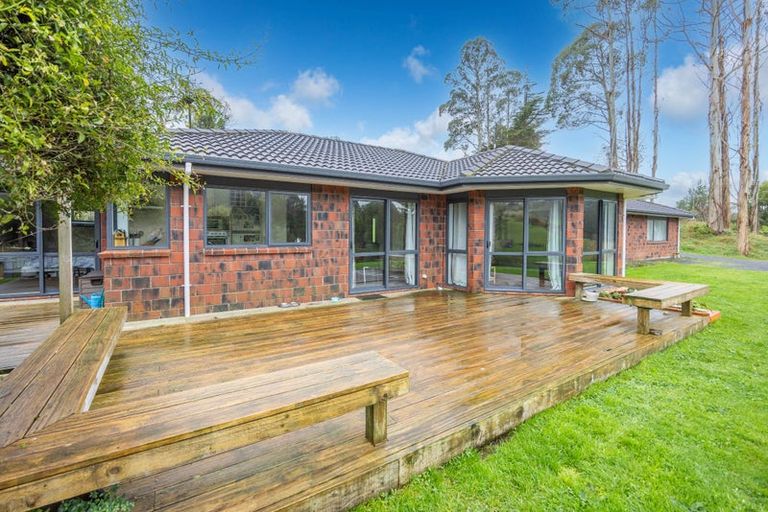 Photo of property in 363 Limeworks Loop Road, Te Pahu, Hamilton, 3285