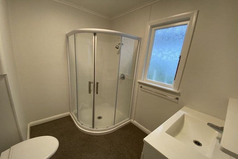 Photo of property in 36 Moa Point Road, Moa Point, Wellington, 6022