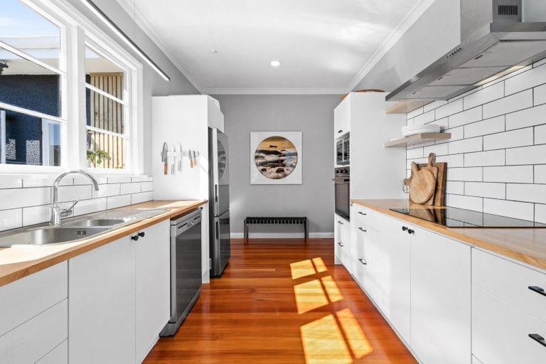 Photo of property in 909 Gordon Road, Raureka, Hastings, 4120