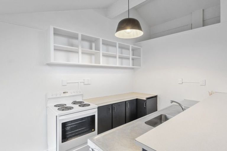 Photo of property in 14a Woodleigh Street, Frankleigh Park, New Plymouth, 4310