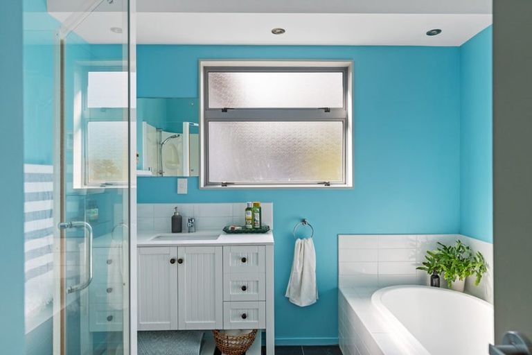 Photo of property in 25 Stonebridge Road, Temple View, Hamilton, 3289