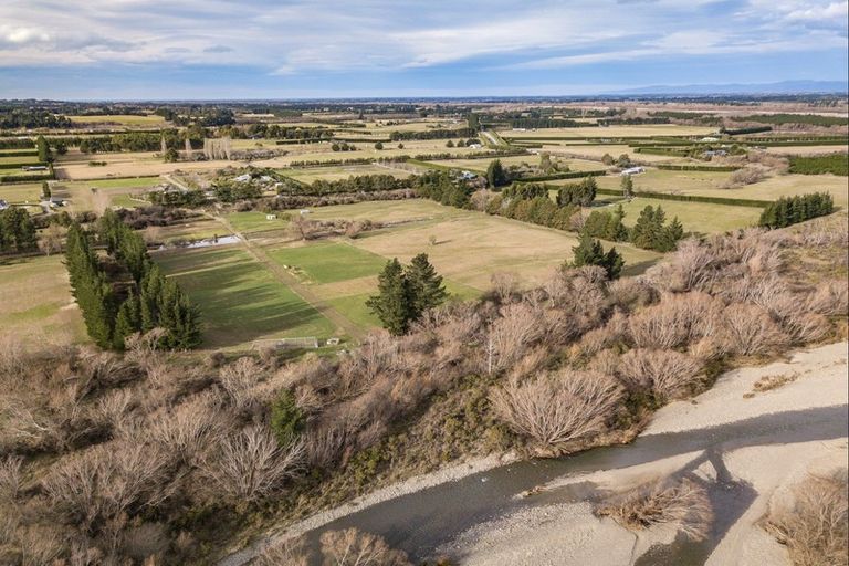 Photo of property in 635 Barkers Road, Loburn, Rangiora, 7472