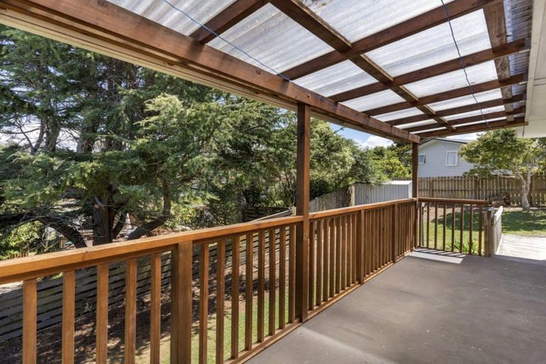 Photo of property in 14 Bentley Avenue, Glenfield, Auckland, 0629