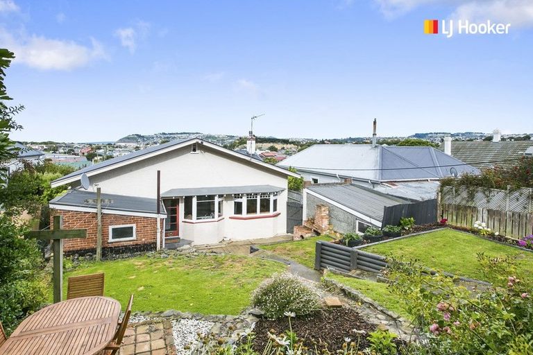 Photo of property in 39 Tainui Road, Tainui, Dunedin, 9013