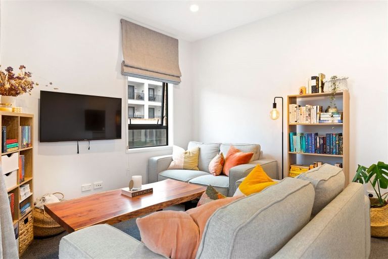 Photo of property in 107/77 Hobsonville Point Road, Hobsonville, Auckland, 0616