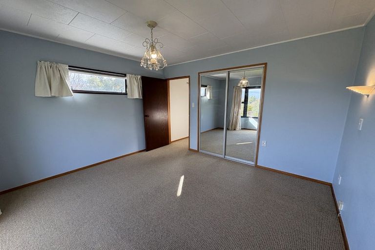 Photo of property in 1/54 Muritai Crescent, Havelock North, 4130