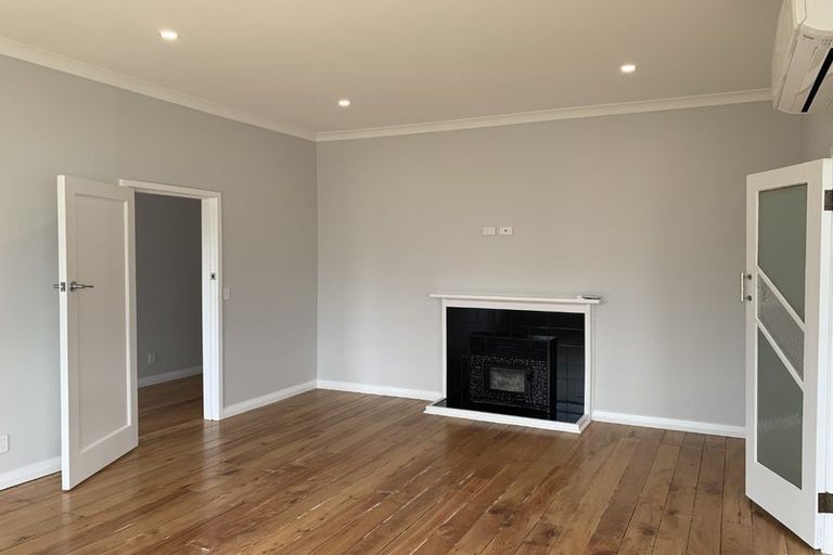 Photo of property in 74 Queenwood Road, Levin, 5510