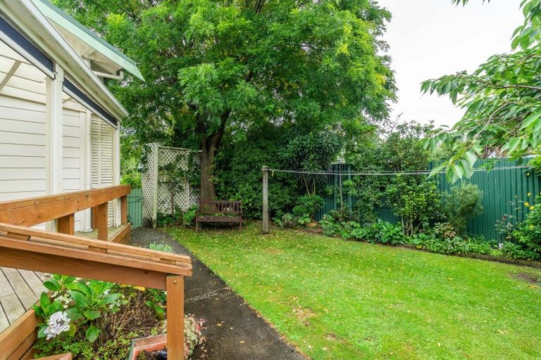 Photo of property in 103 Pembroke Street, Carterton, 5713