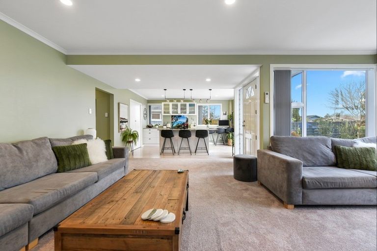 Photo of property in 3 Delamare Road, St Andrews, Hamilton, 3200