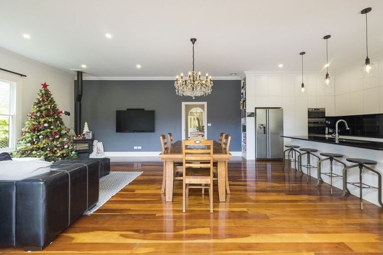 Photo of property in 232 Victoria Avenue, Hokowhitu, Palmerston North, 4410