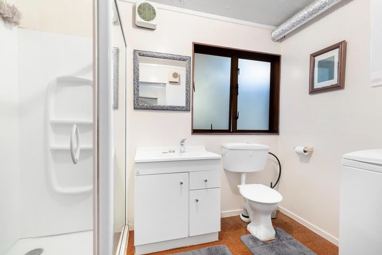 Photo of property in 279 Fernhill Road, Sunshine Bay, Queenstown, 9300