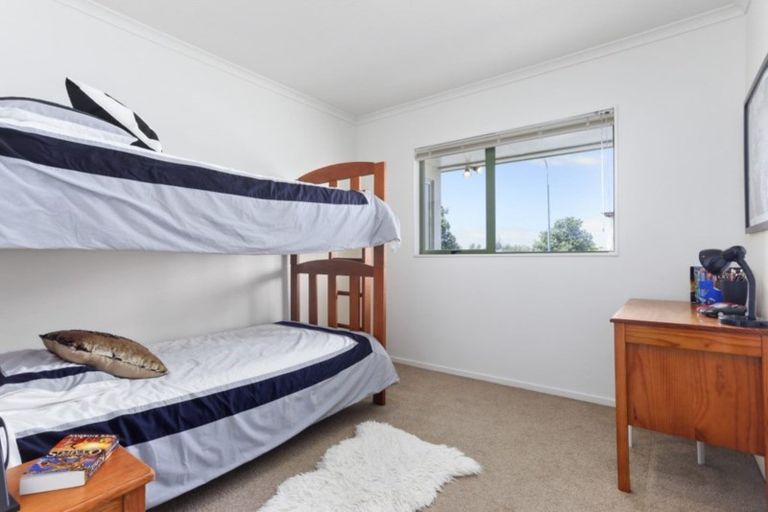 Photo of property in 2 Clea View, Gulf Harbour, Whangaparaoa, 0930