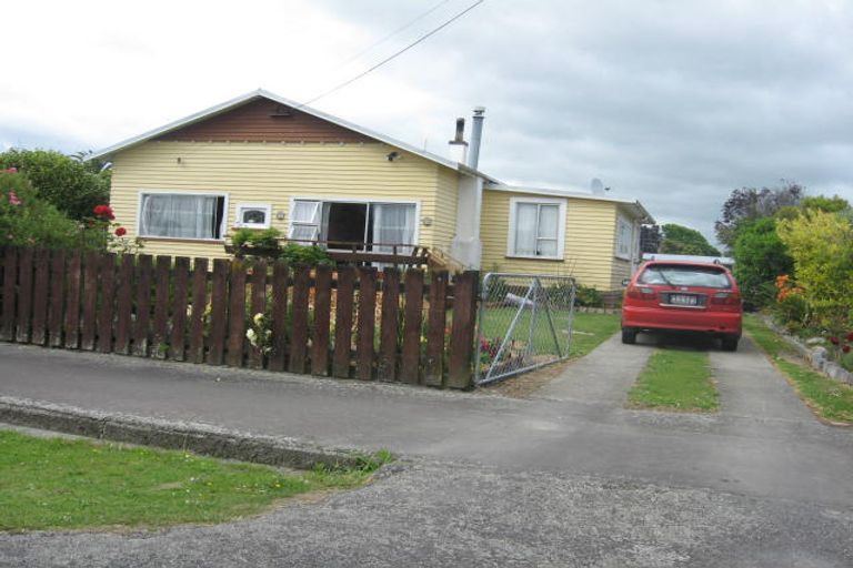 Photo of property in 25 Tui Street, Pahiatua, 4910
