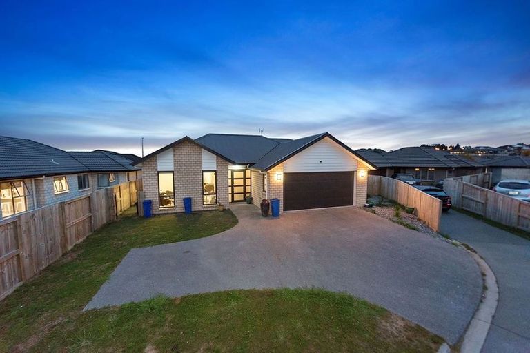 Photo of property in 5 Teatree Close, Huntington, Hamilton, 3210