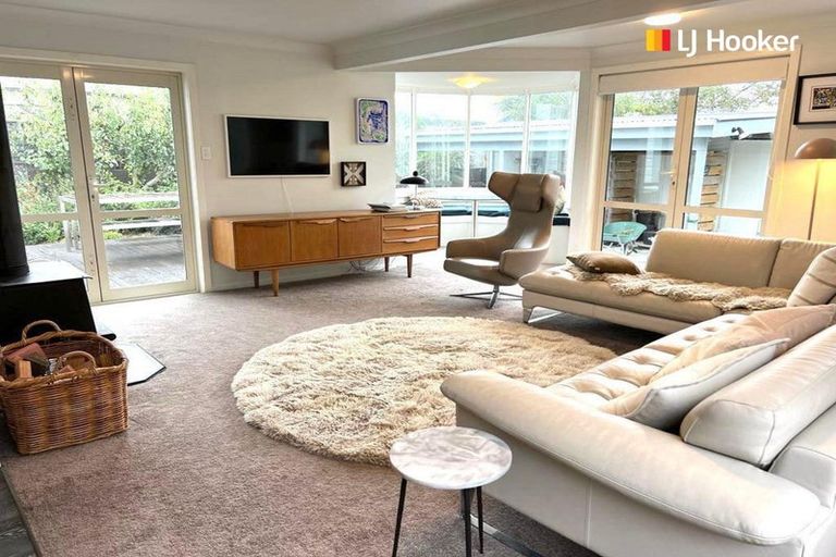 Photo of property in 64 Royal Crescent, Saint Kilda, Dunedin, 9012