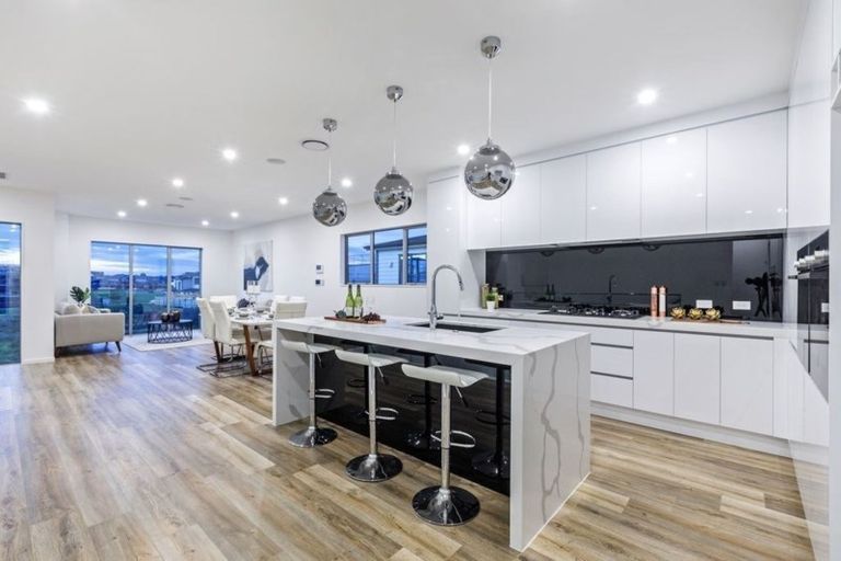 Photo of property in 27 Aviation Drive, Hobsonville, Auckland, 0616