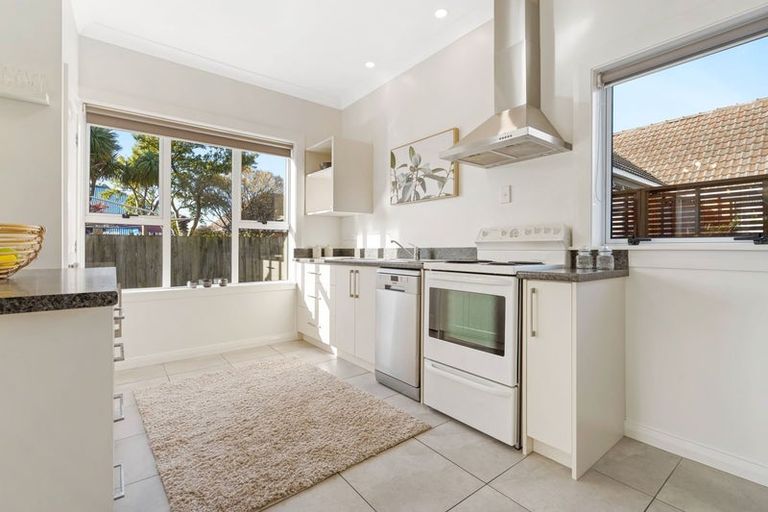 Photo of property in 78 Fingall Street, South Dunedin, Dunedin, 9012