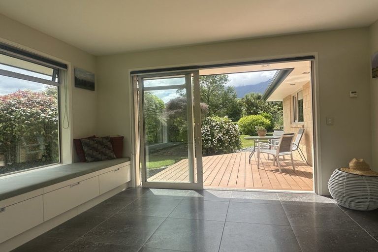 Photo of property in 22 Petersen Road, Harihari, 7884