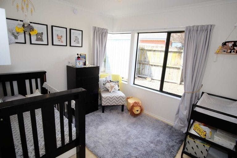 Photo of property in 8 Kalgan Place, Burswood, Auckland, 2013