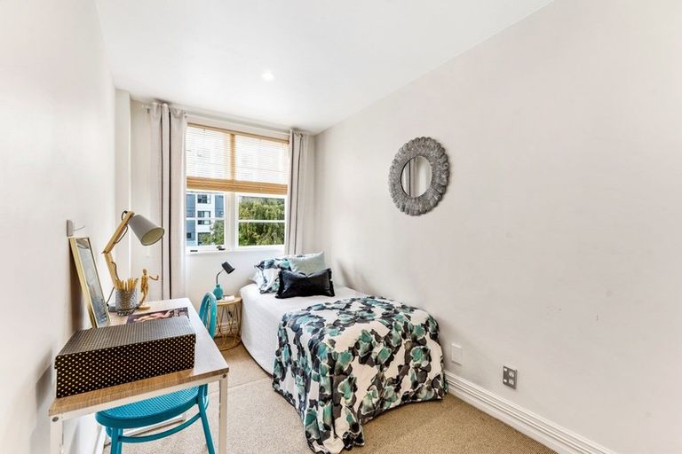 Photo of property in 5/267 Cuba Street, Te Aro, Wellington, 6011