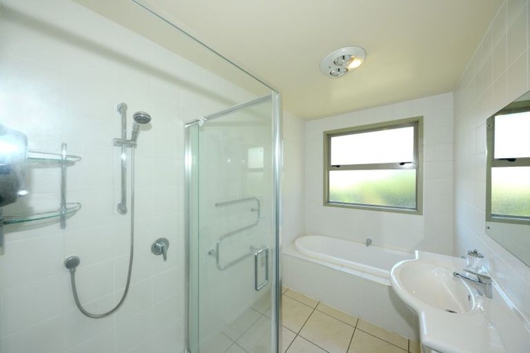 Photo of property in 19 Roydvale Avenue, Burnside, Christchurch, 8042