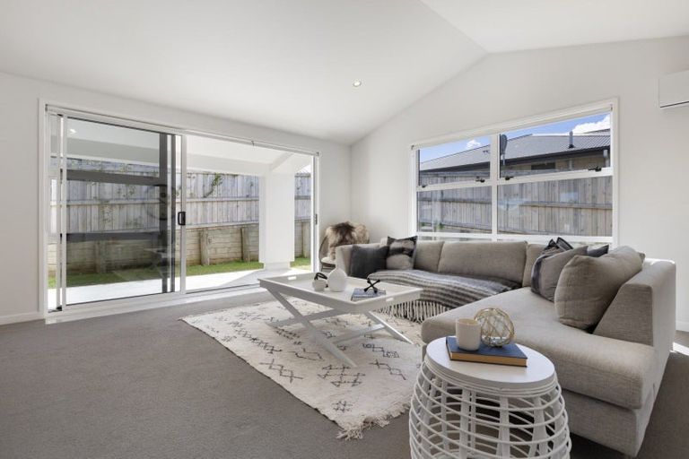 Photo of property in 2 Tuaia Street, Pyes Pa, Tauranga, 3112