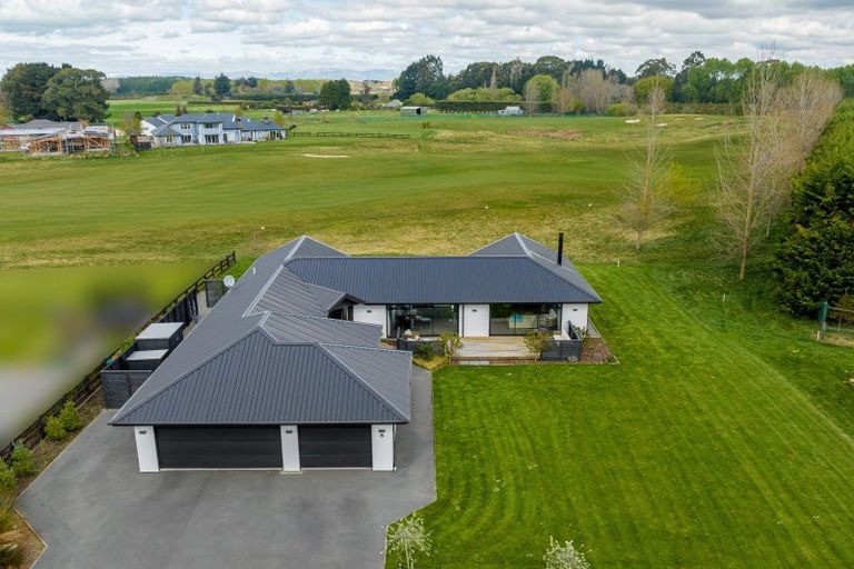 Photo of property in 8 Te Haunui Lane, Pegasus, 7612
