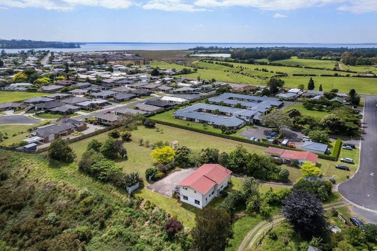 Photo of property in 19 Binnie Road, Katikati, 3129