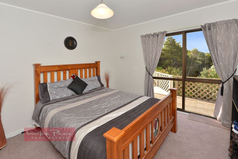 Photo of property in 100 Te Rongo Road, Parua Bay, Whangarei, 0174