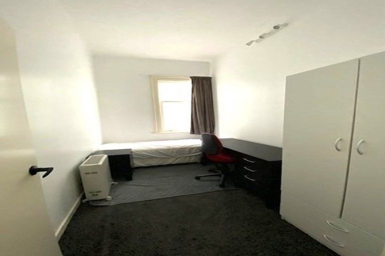 Photo of property in 104 Tinakori Road, Thorndon, Wellington, 6011