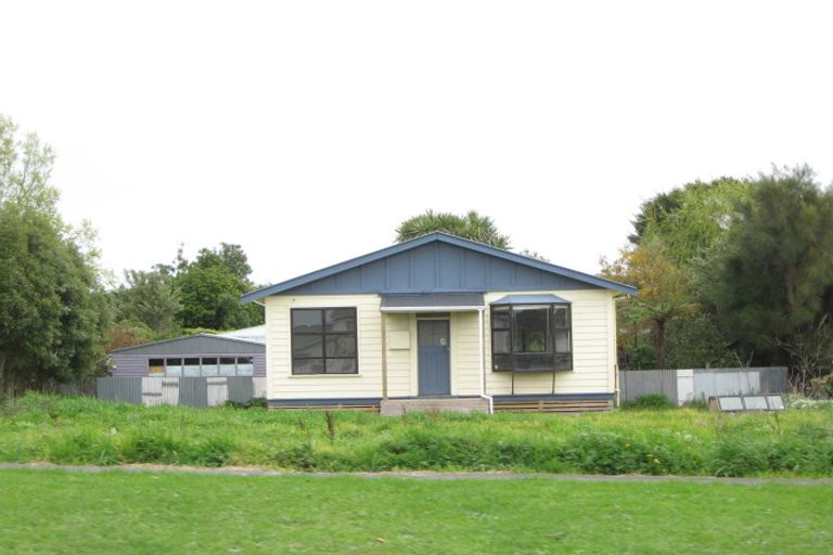 Photo of property in 91 Cracroft Street, Waitara, 4320