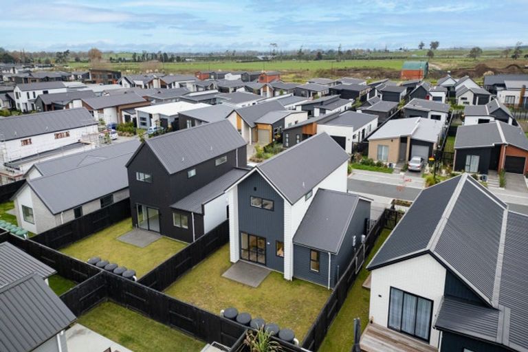 Photo of property in 15 Guillaume Street, Chartwell, 3210