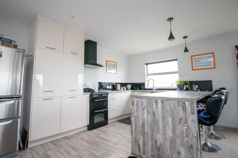 Photo of property in 16 Ohinemuri Place, Paeroa, 3600