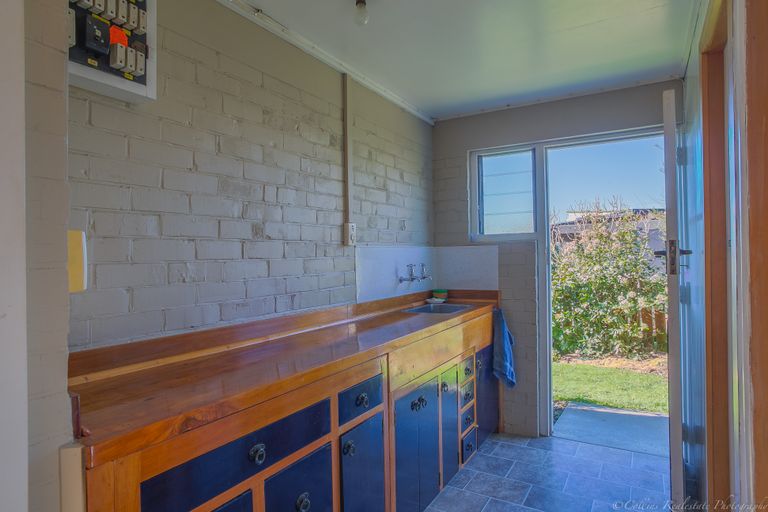 Photo of property in 215 Douglas Street, Highfield, Timaru, 7910