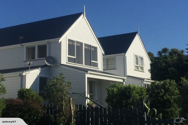 Photo of property in 99 Kaikoura Street, Maupuia, Wellington, 6022