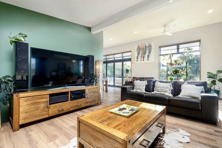 Photo of property in 29 Brook Street, Southbridge, 7602