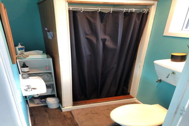 Photo of property in 63 Brois Street, Frankleigh Park, New Plymouth, 4310