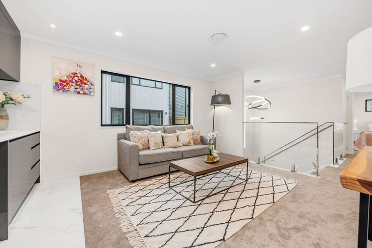 Photo of property in 30 Adamson Road, Flat Bush, Auckland, 2019