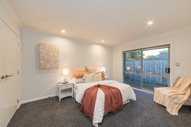 Photo of property in 65a Weston Avenue, Roslyn, Palmerston North, 4414
